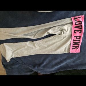 Vs pink yoga pants